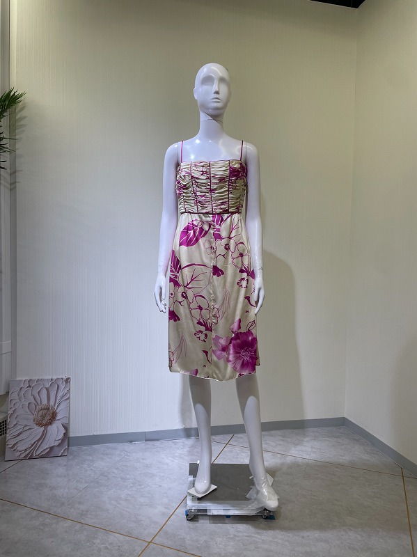 【レンタルドレス 4623】花柄バストギャザーキャミミディアムドレス ベージュ×ピンク【VALENTINO】